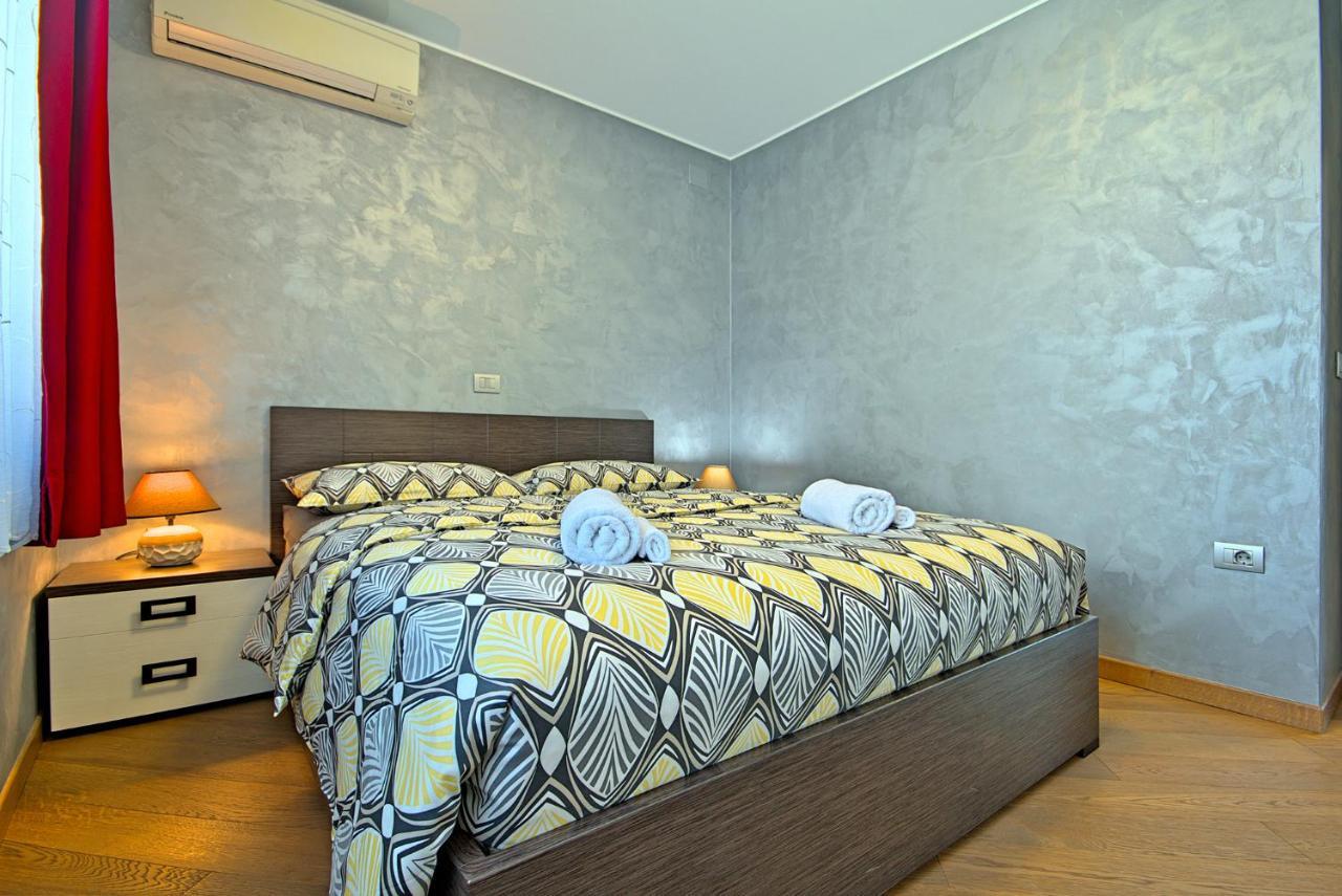 Apartments Riva-Interauto 우마그 외부 사진