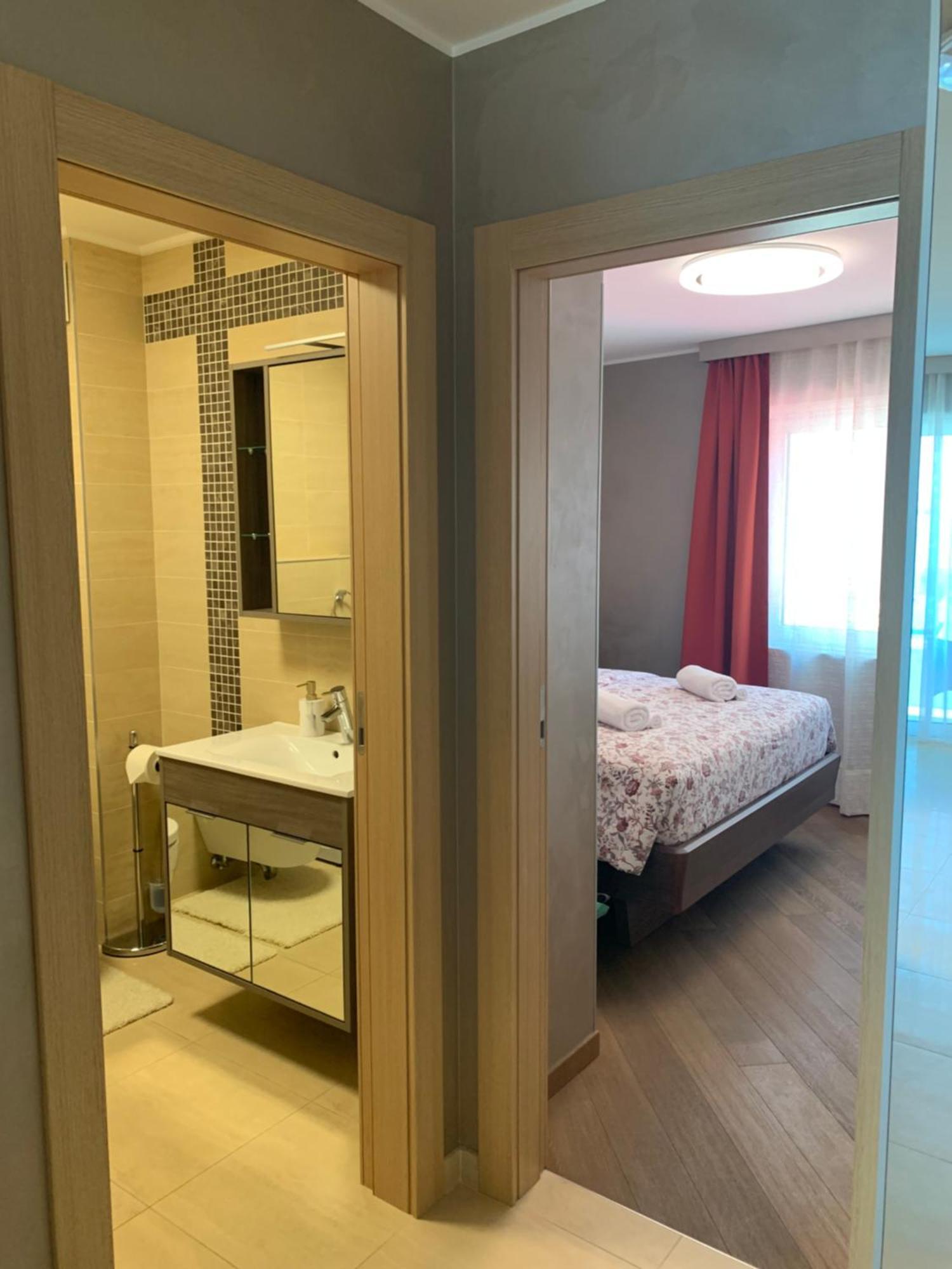 Apartments Riva-Interauto 우마그 외부 사진